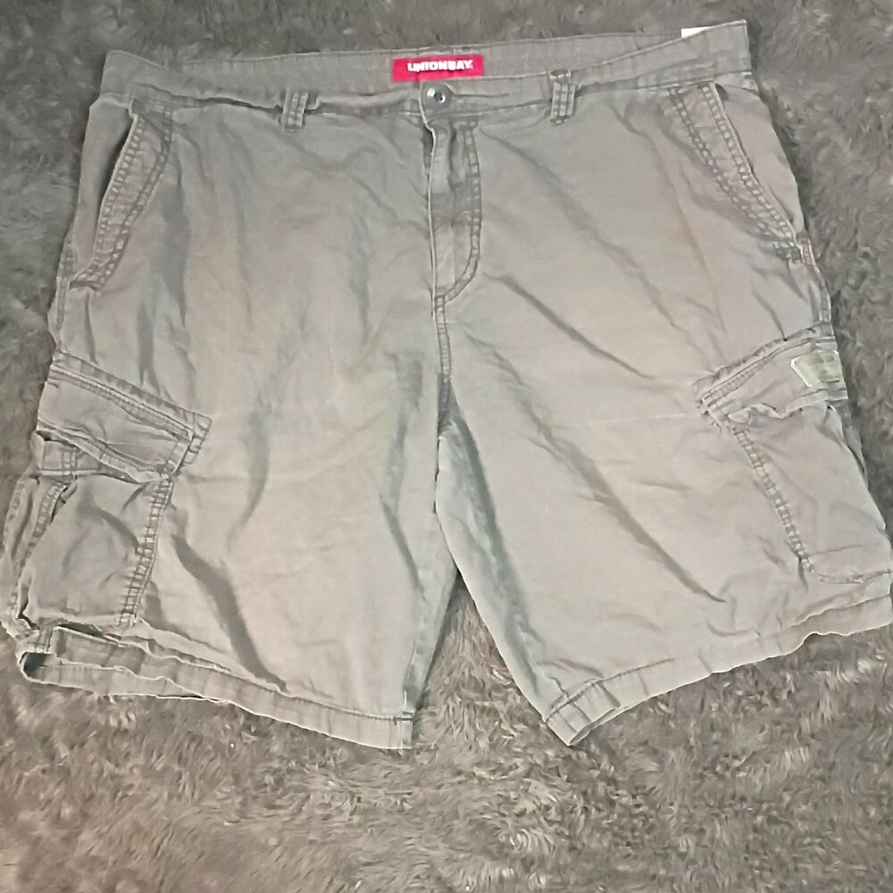 UNIONBAY Men’s Gray Cargo Shorts Canvas Cotton/Spandex Flat Front Button